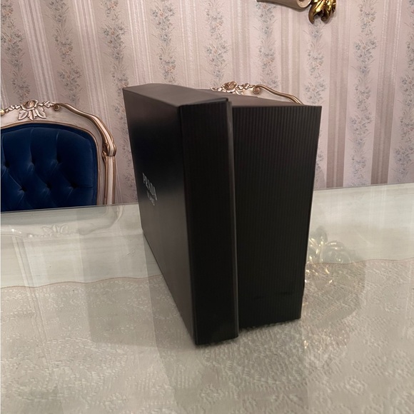 Prada shoe box - Picture 4 of 4